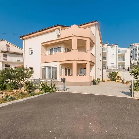 Appartamento In 39347 Crikvenica