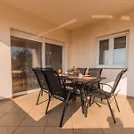 Apartamento In 39347 Crikvenica
