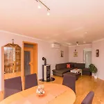 Apartamento In 39347
