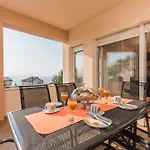 Apartamento In 39347 Crikvenica