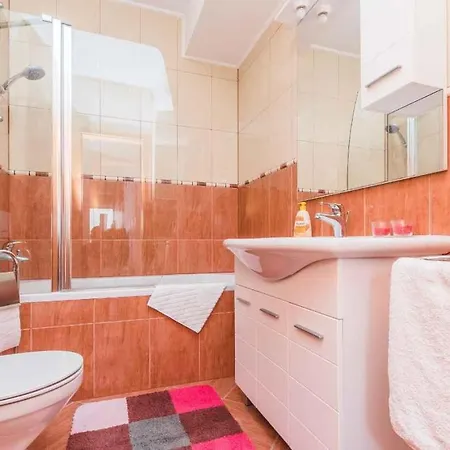 Appartement In 39347 Crikvenica