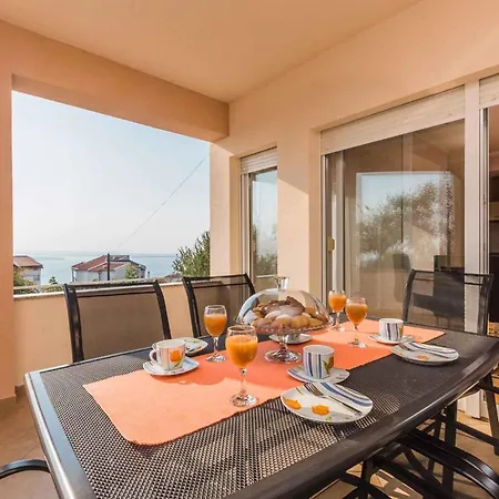 Appartement In 39347 Crikvenica