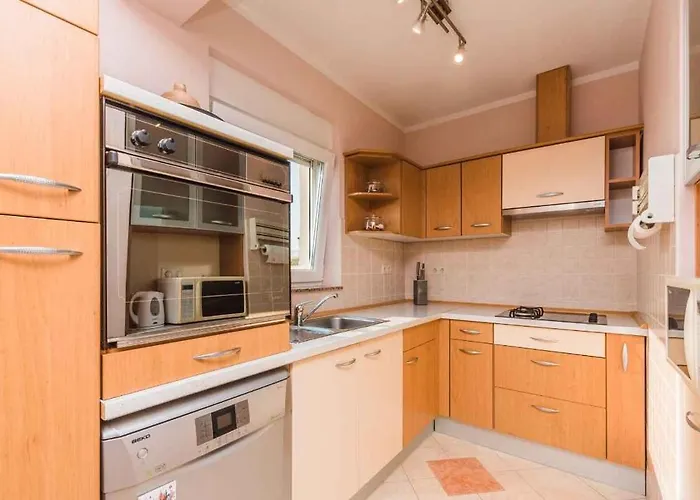 In 39347 * Crikvenica